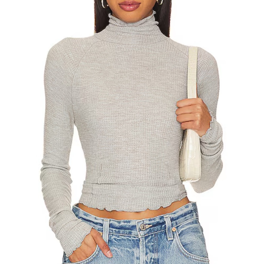 Intimately Free People Make It Easy Waffle Knit Lettuce‎ Hem Thermal Gray Size M
